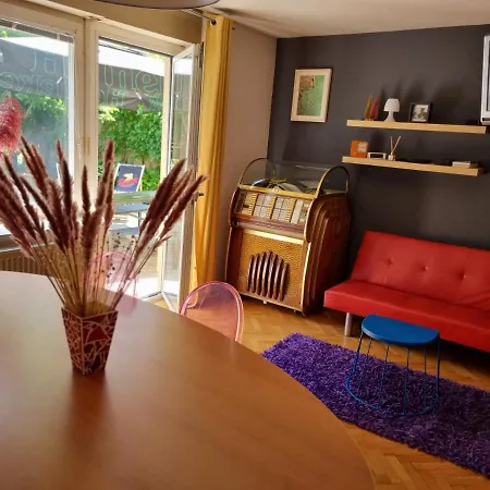 Tiny Wooden House Aretha Franklin Luxusní stan